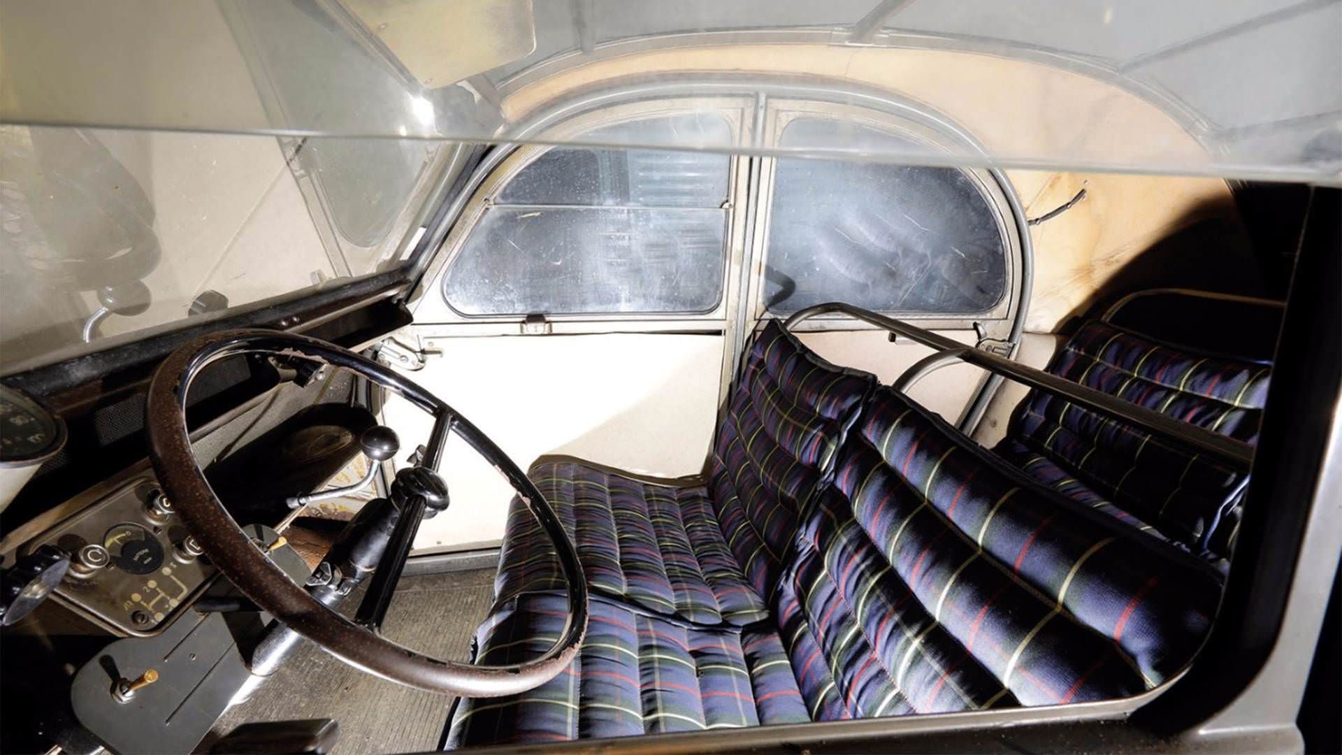 سیتروئن / citroen 2CV