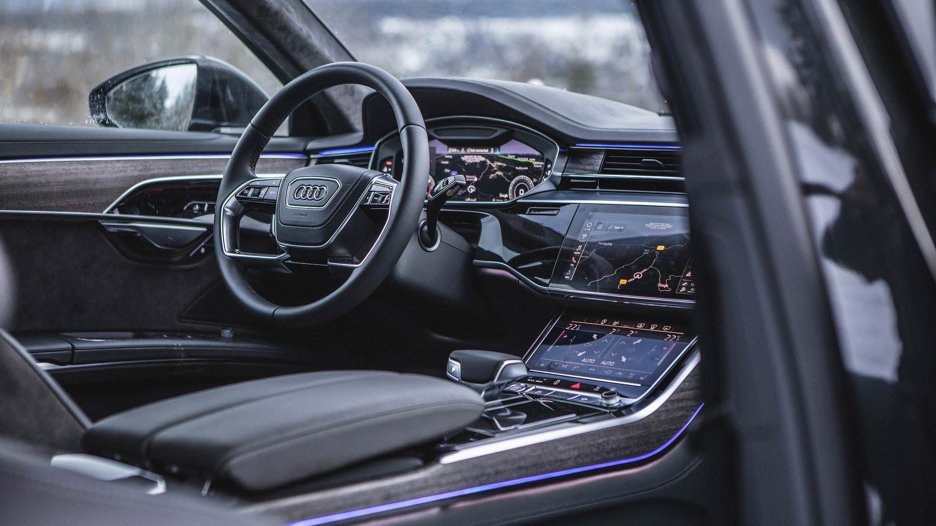 Audi A8 / آئودی