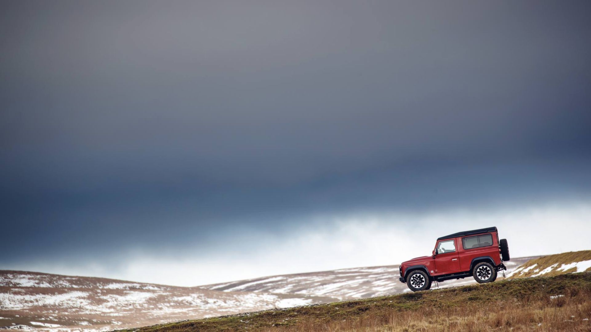 Land Rover Defender Works V8 / لندرور دینفدر