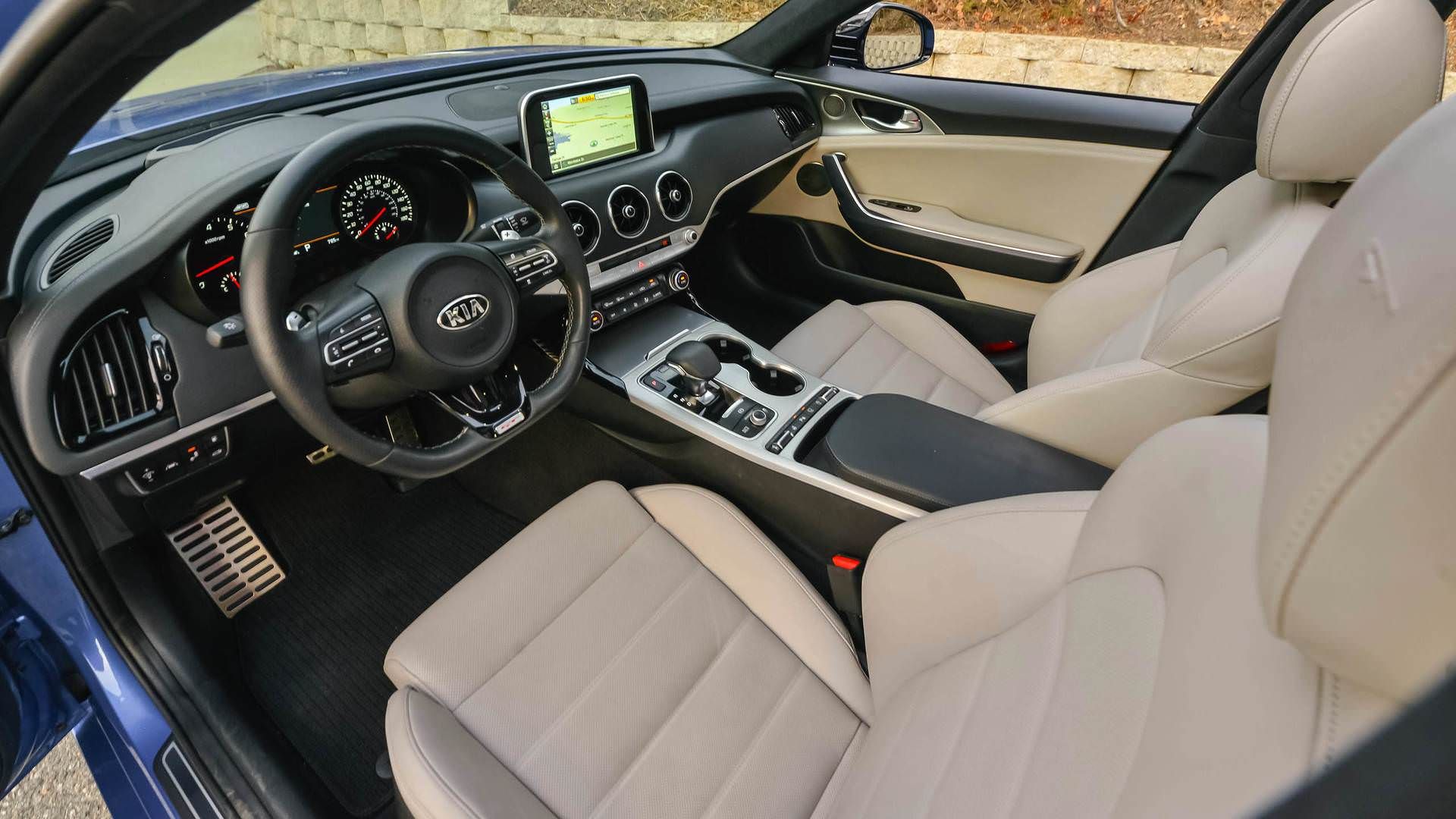 کیا استینگر 2018/ kia stinger GT