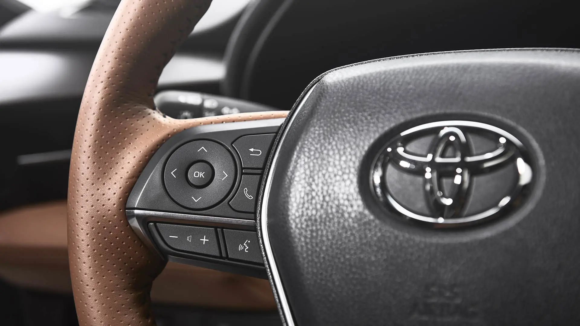 TOYOTA AVALON 2019