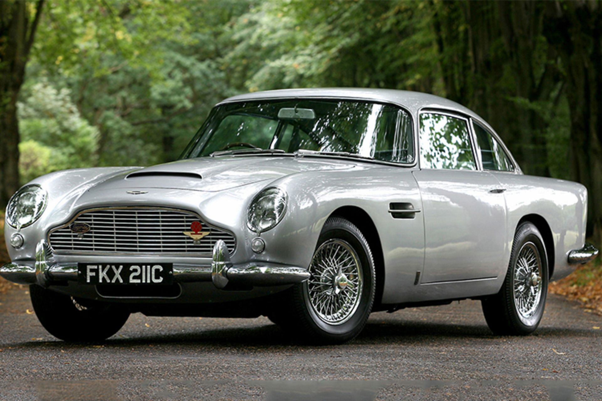 Aston Martin DB5 / استون مارتین