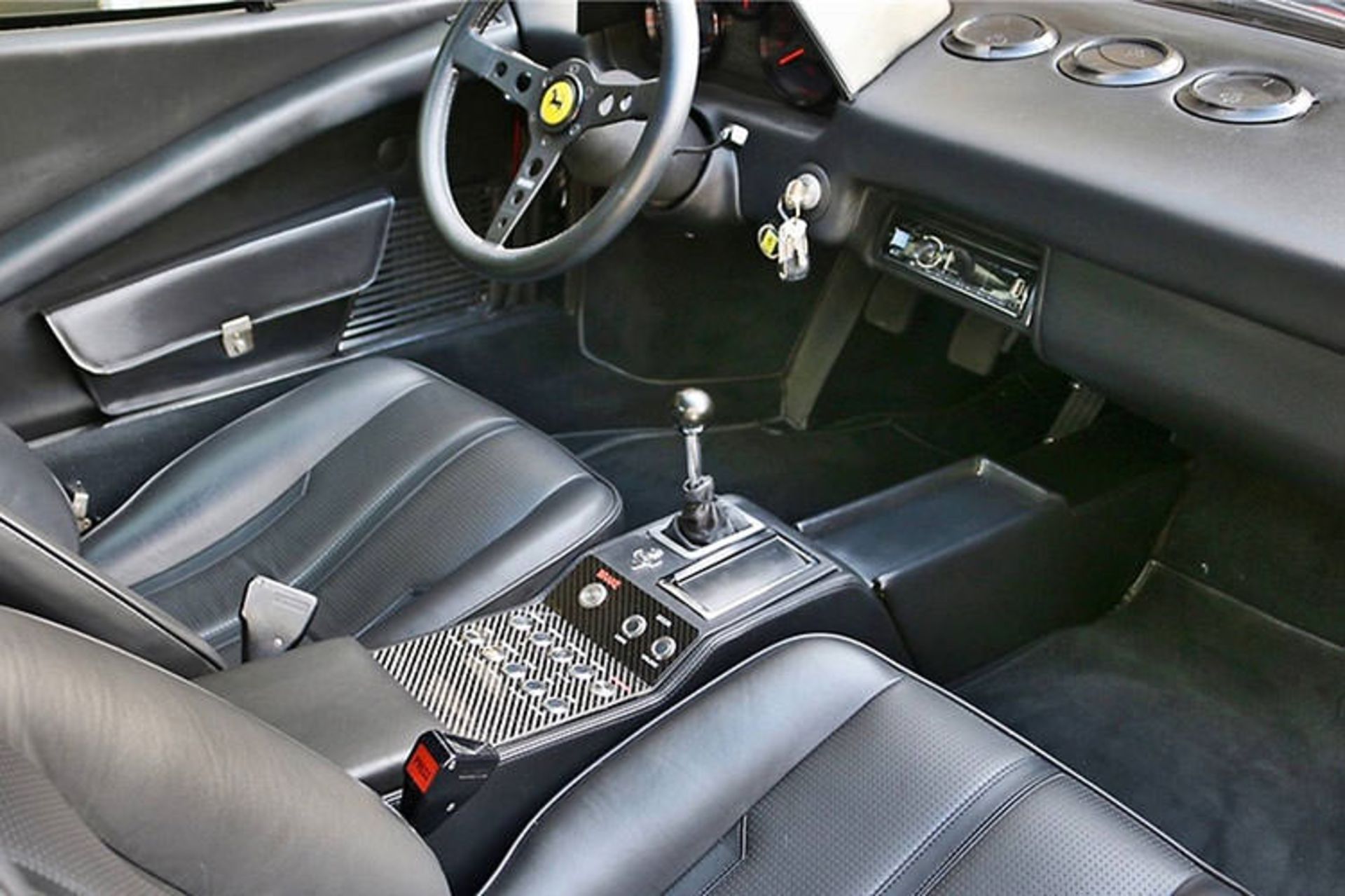 Ferrari 308 GTS/ فراری