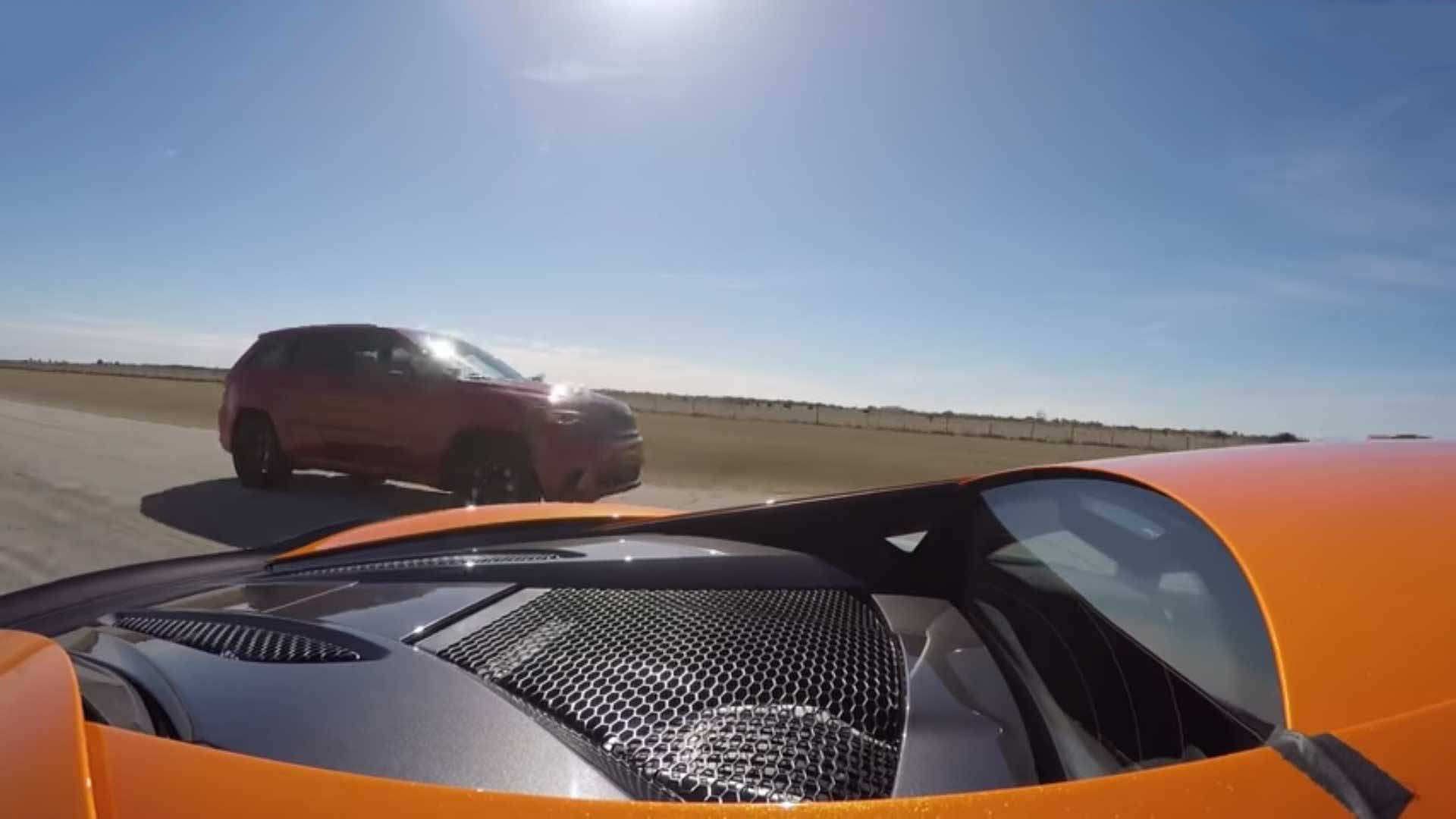 jeep vs mclaren 570S / جیپ گرند چروکی مک‌لارن