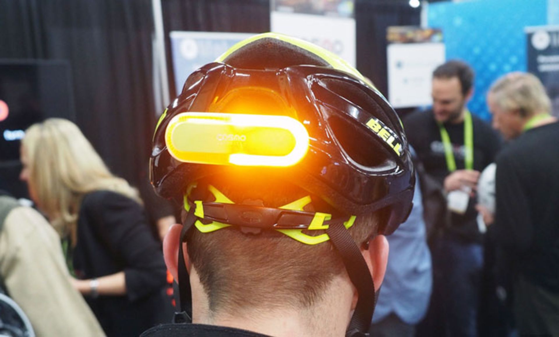 چراغ هوشمند کازمو