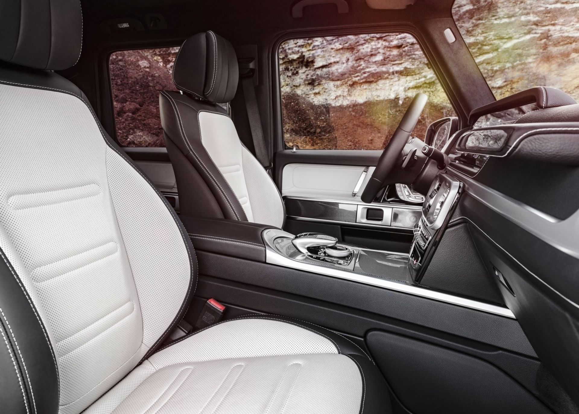 Mercedes G class