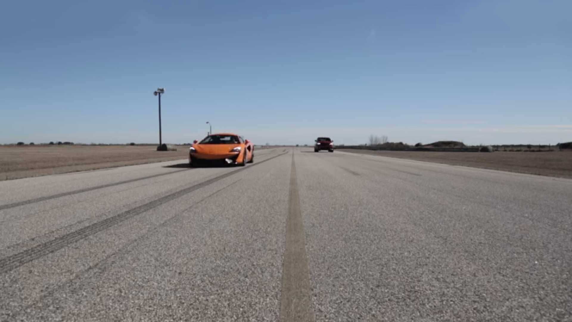 jeep vs mclaren 570S / جیپ گرند چروکی مک‌لارن