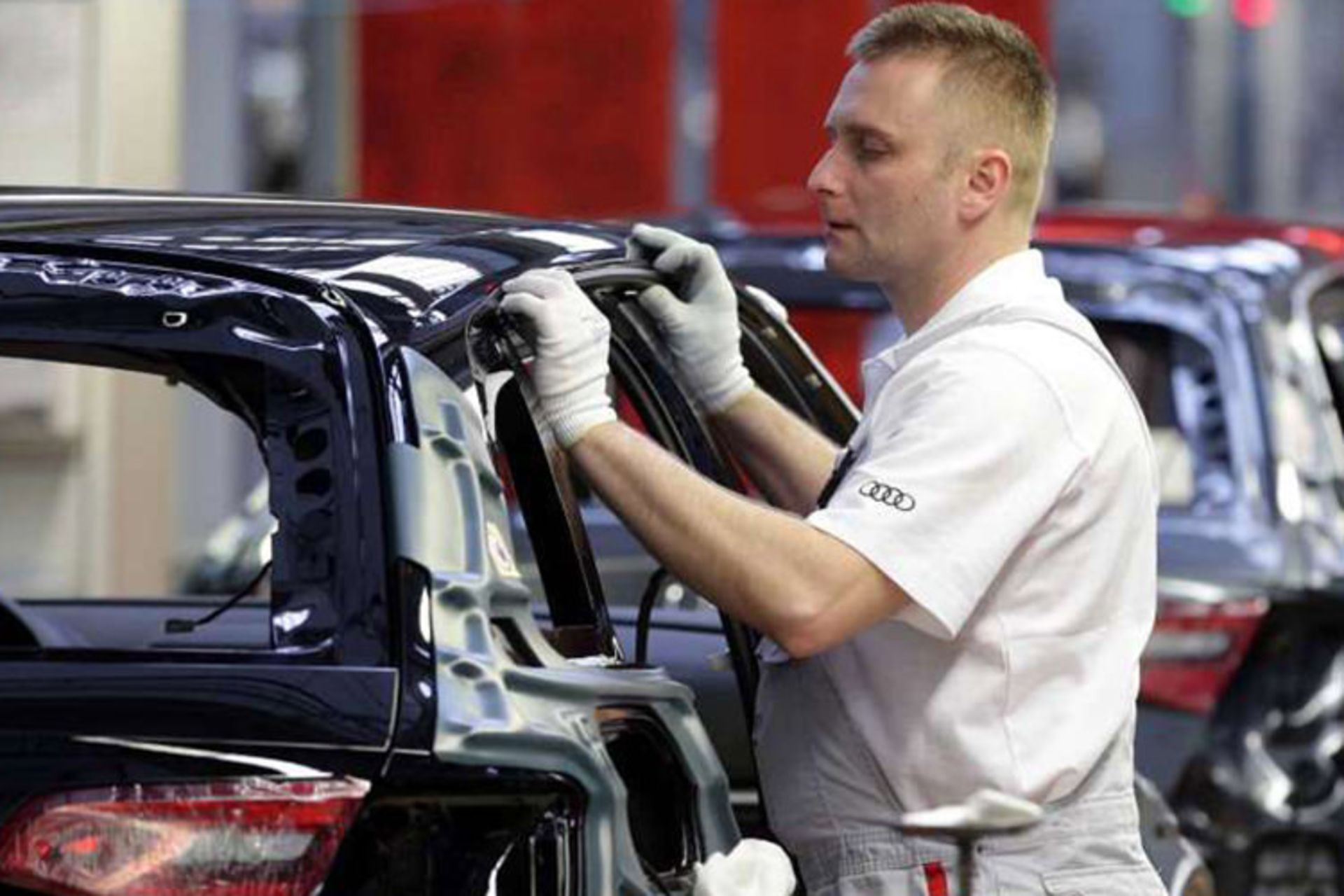 Audi / آئودی