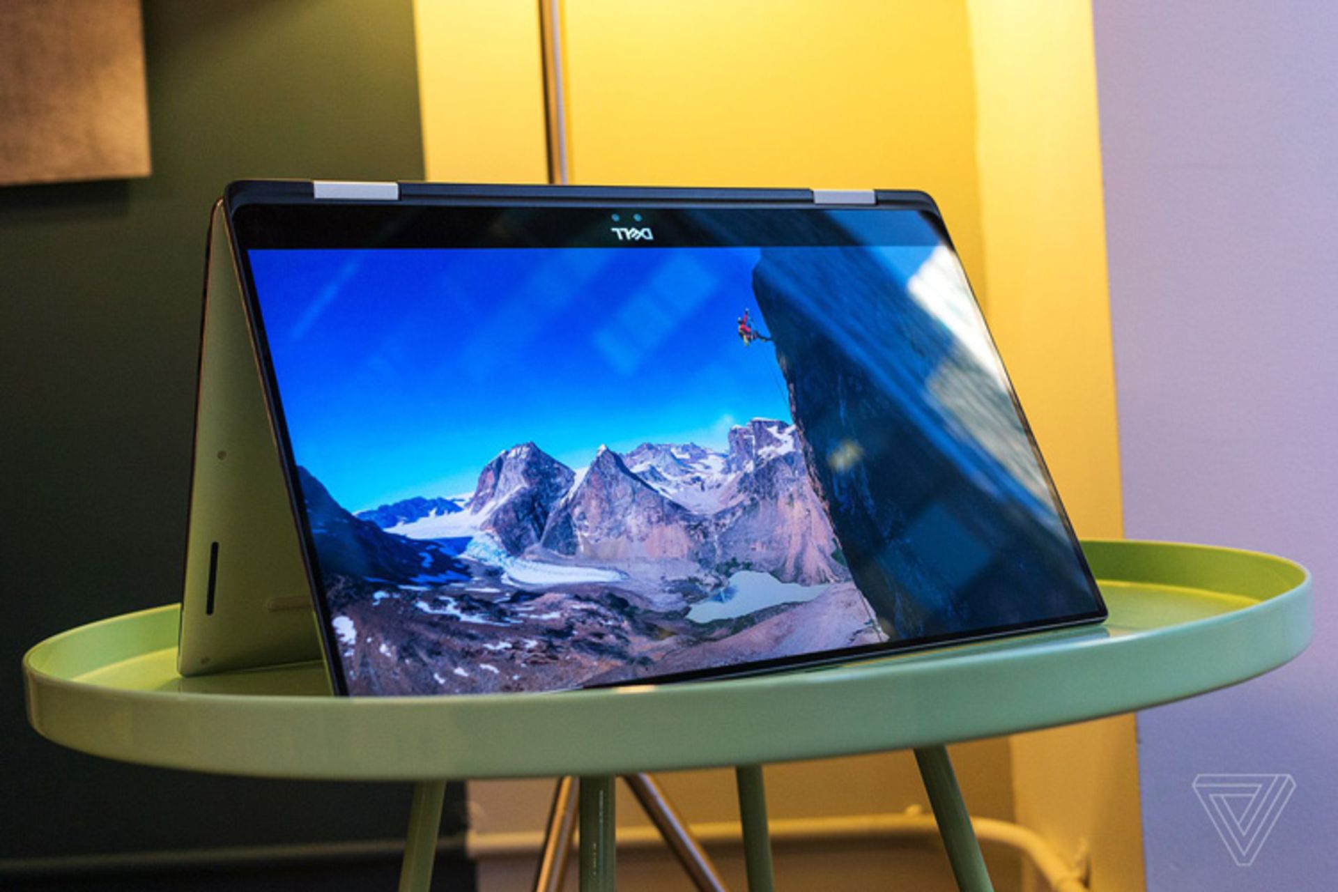 لپ تاپ Dell XPS 15