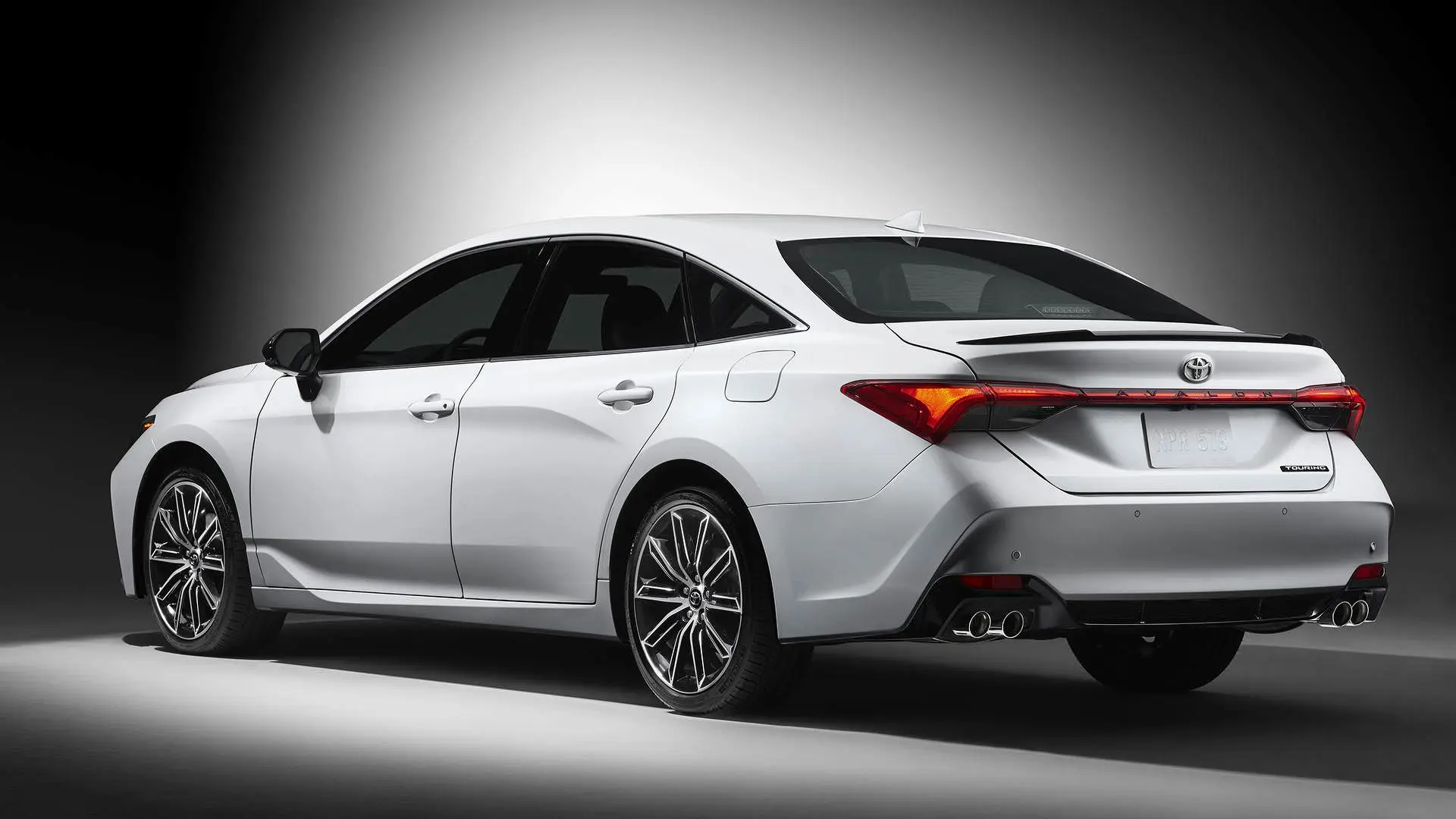 TOYOTA AVALON 2019