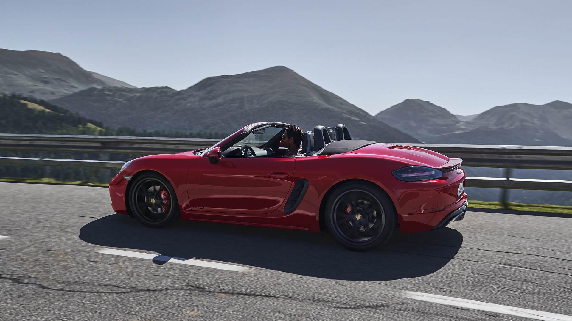 پورشه باکستر 718 / porsche boxter GTS