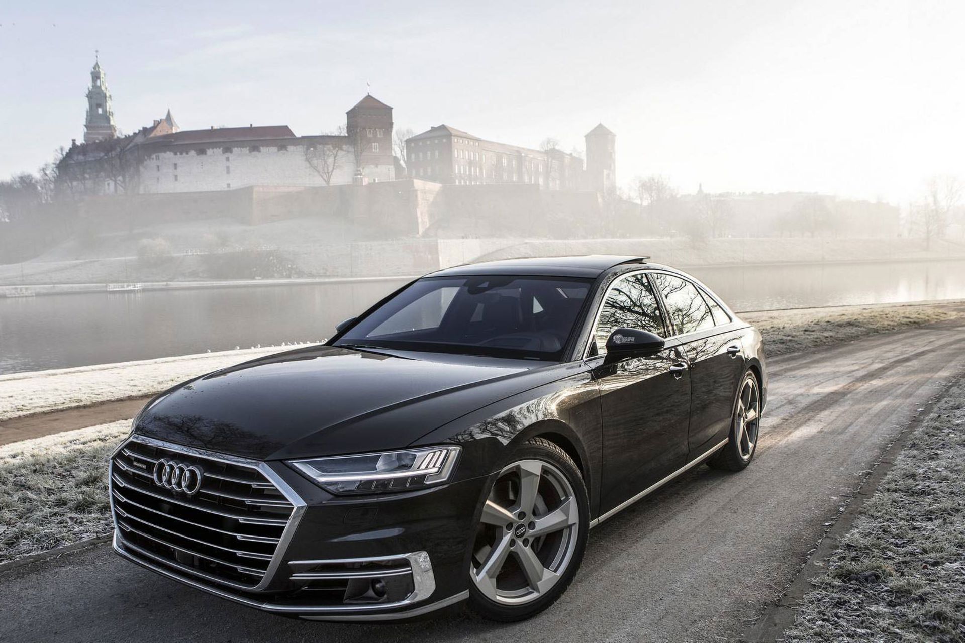 Audi A8 / آئودی