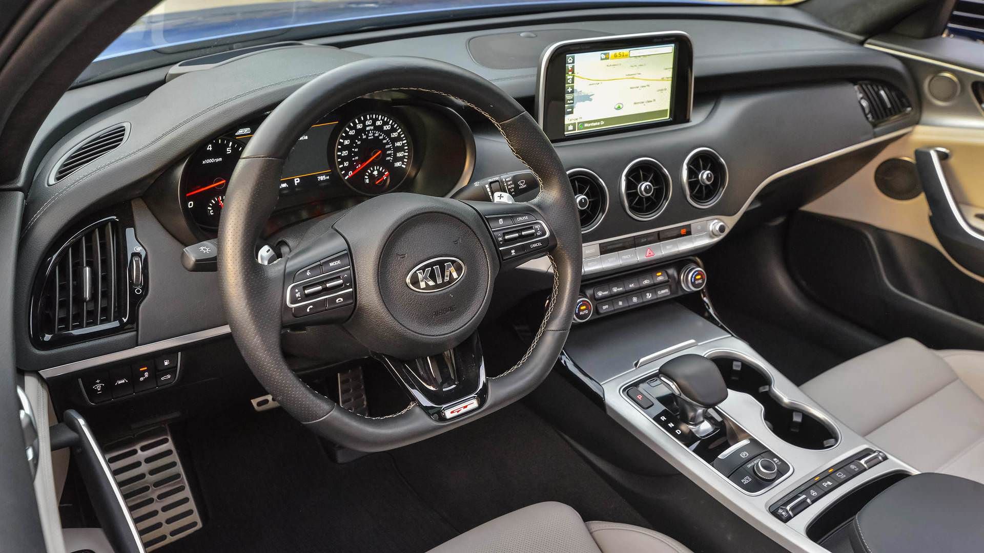 کیا استینگر 2018/ kia stinger GT