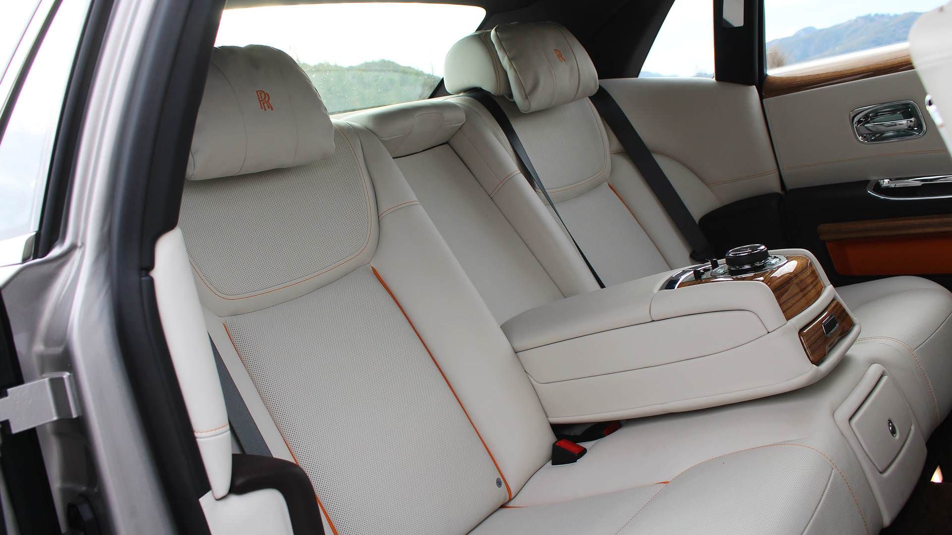 Rolls-Royce Ghost 2018 - رولزرویس گوست