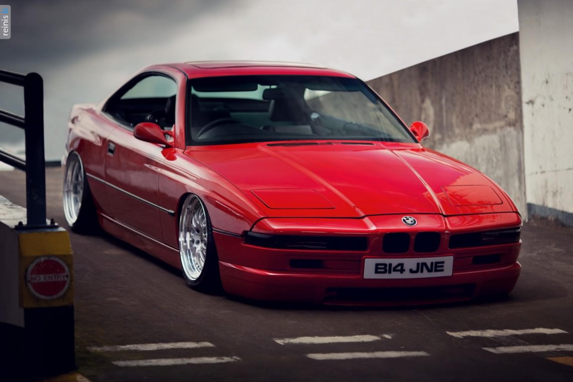 BMW 8 Series / بی ام و سری 8