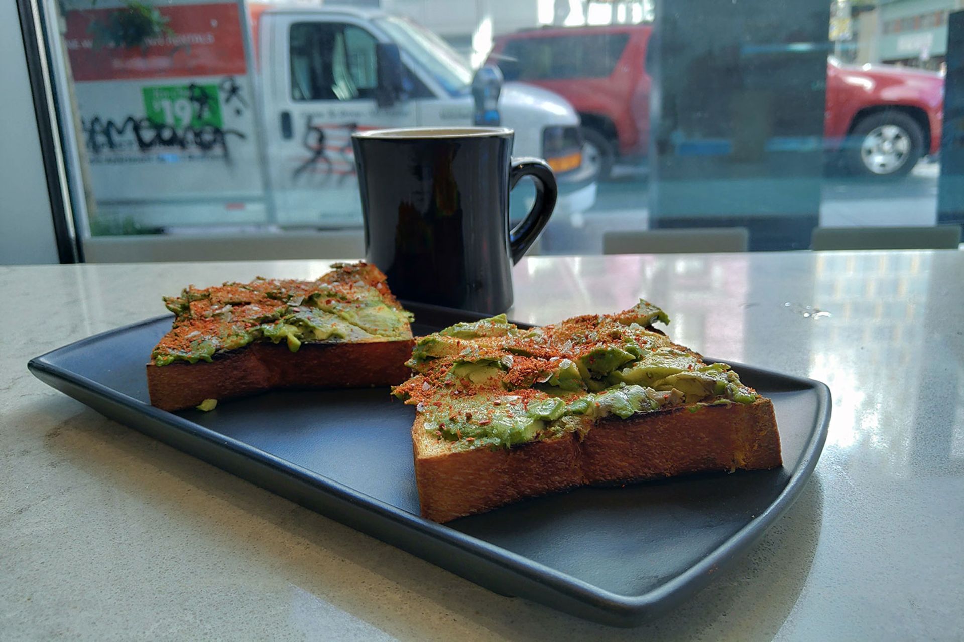 نمونه عکس ریزر فون ۲ / Razer Phone 2