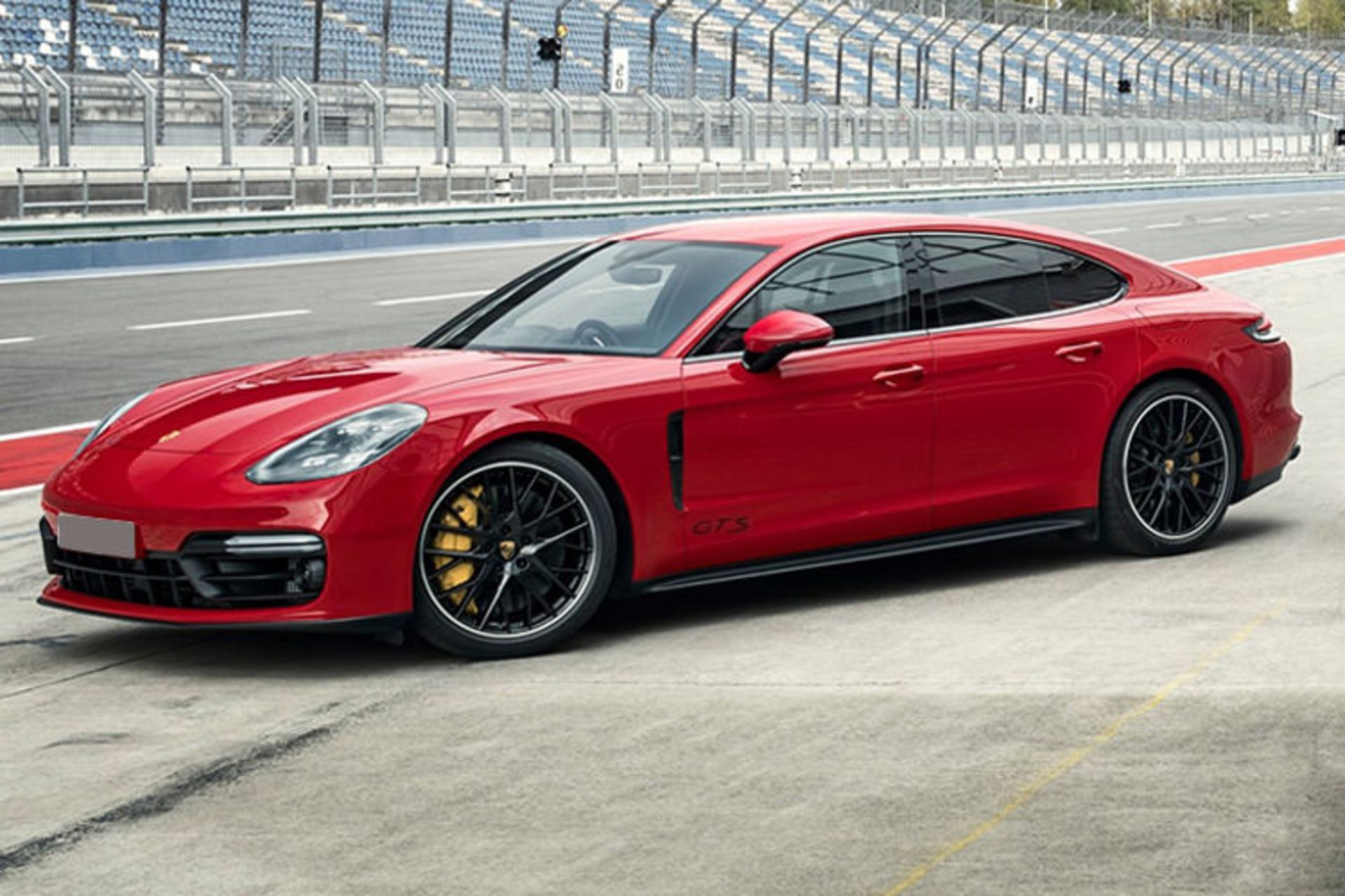 Porsche Panamera GTS 2019