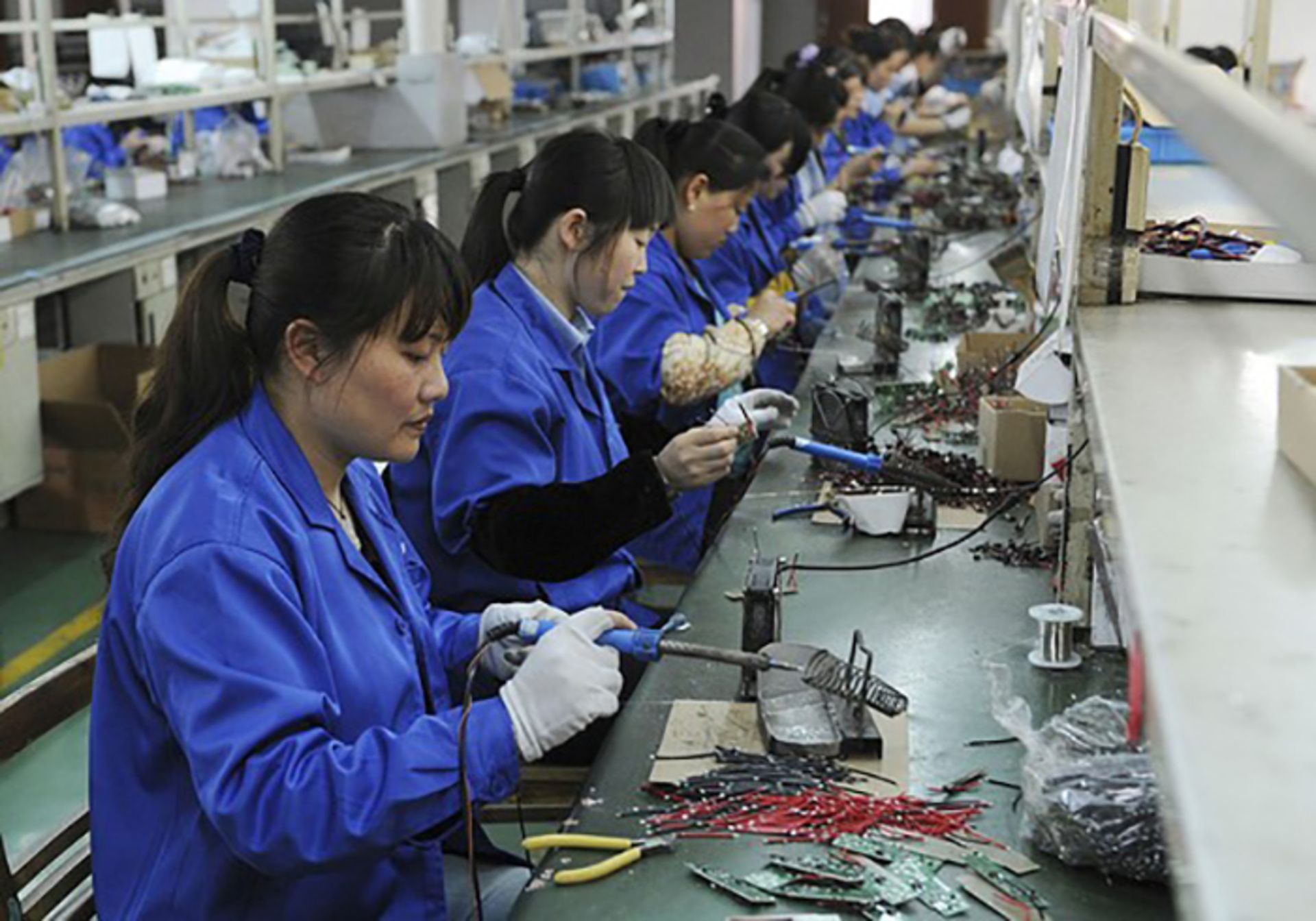 chinies workers