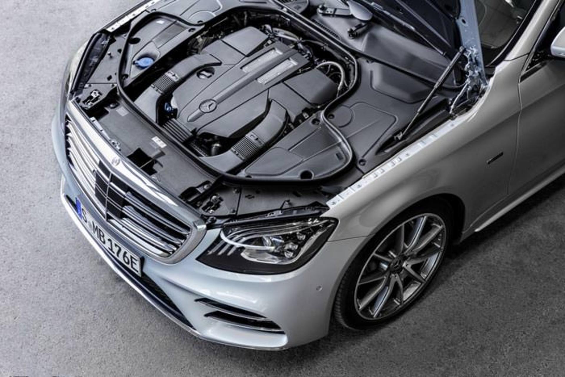 Mercedes Benz S560e