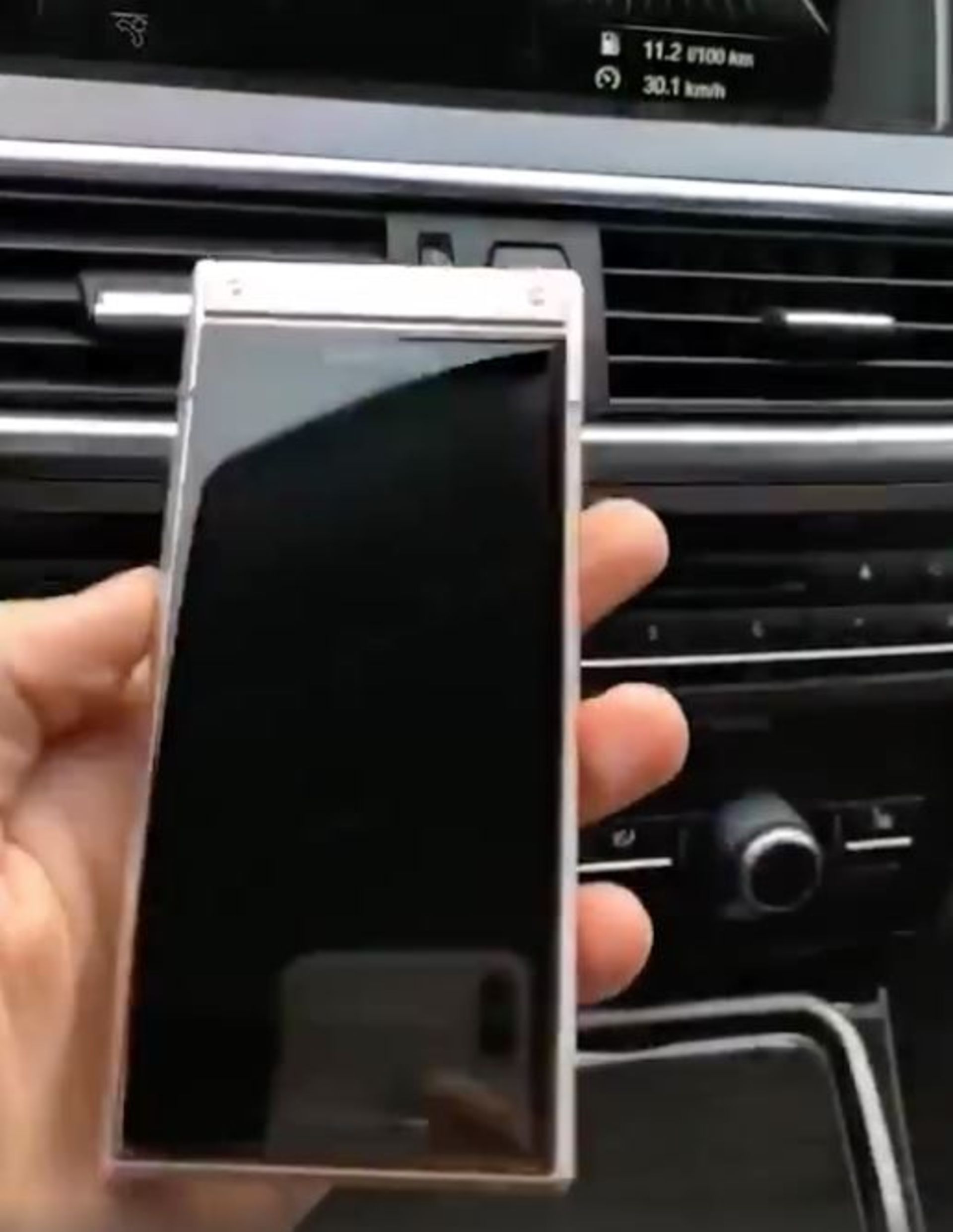 W2019 سامسونگ / Samsung W2019