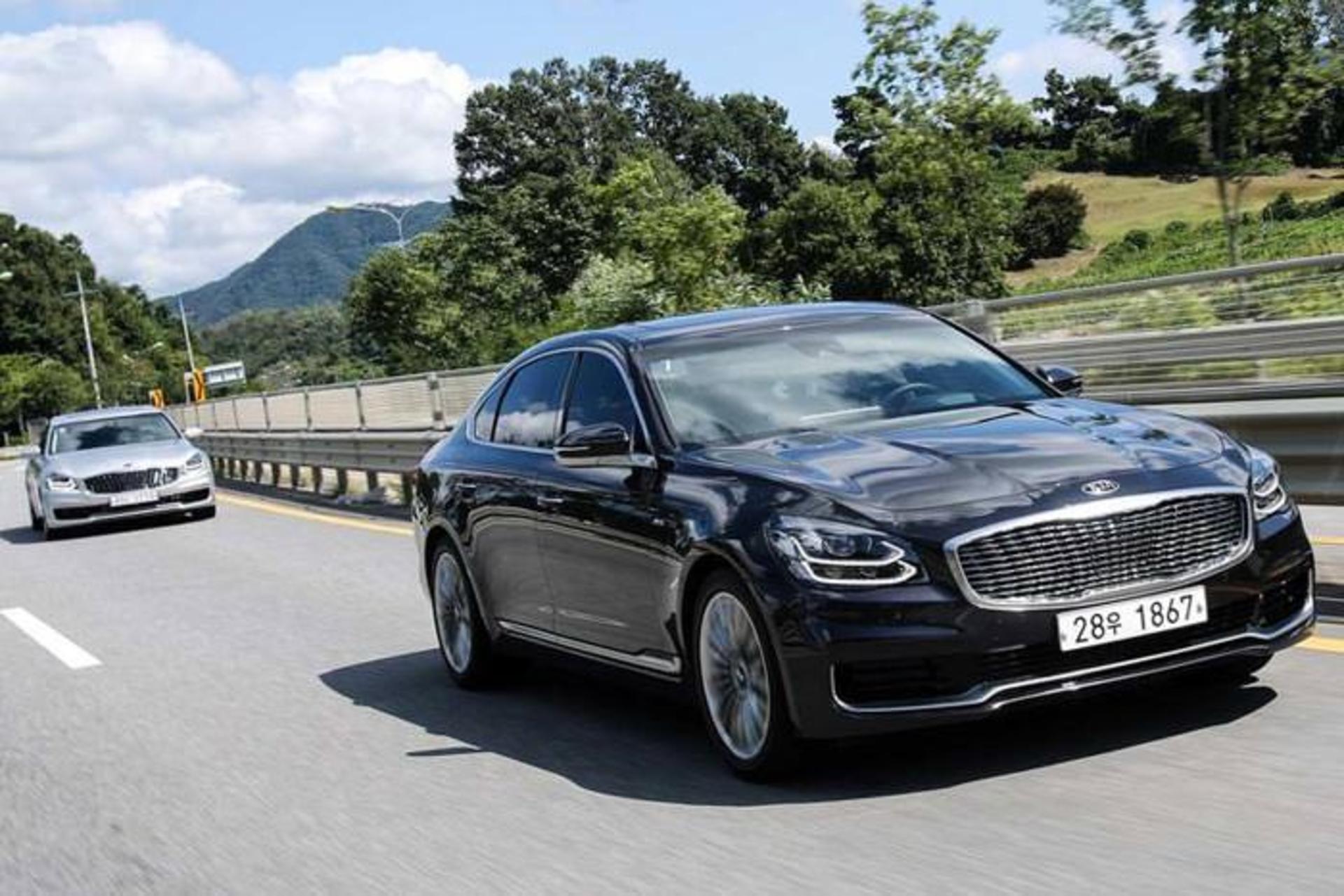 Kia K900