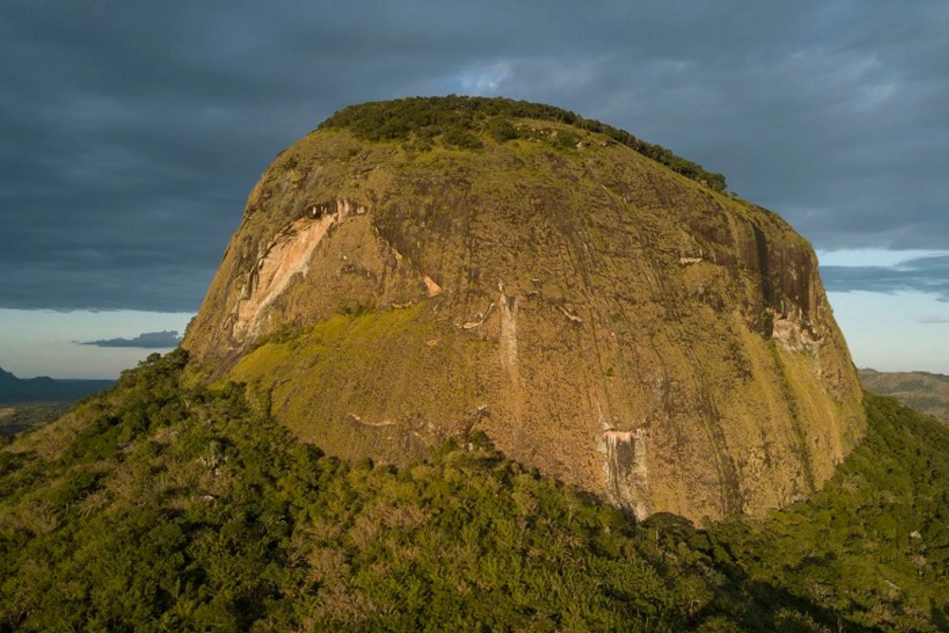 اکتشاف کوه لیکو موزامبیک گوگل ارث