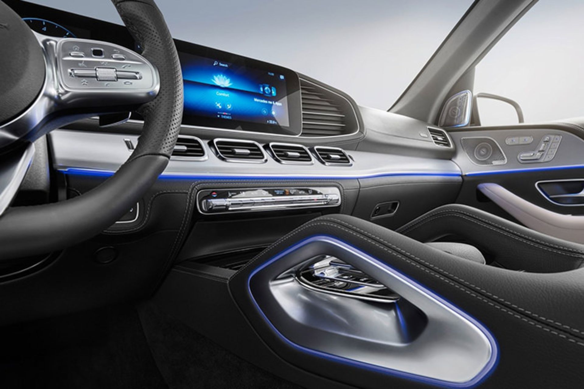 Mercedes Benz MBUX Infotaiment