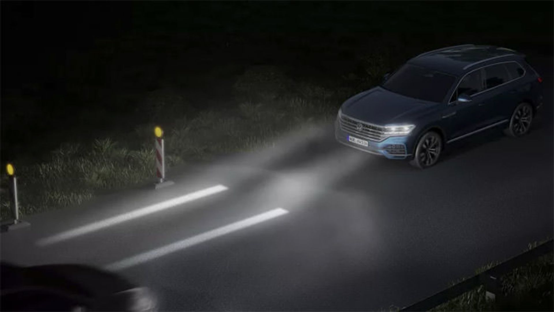 Volkswagen matrix LED headlight / چراغ ماتریسی LED فولکس‌واگن