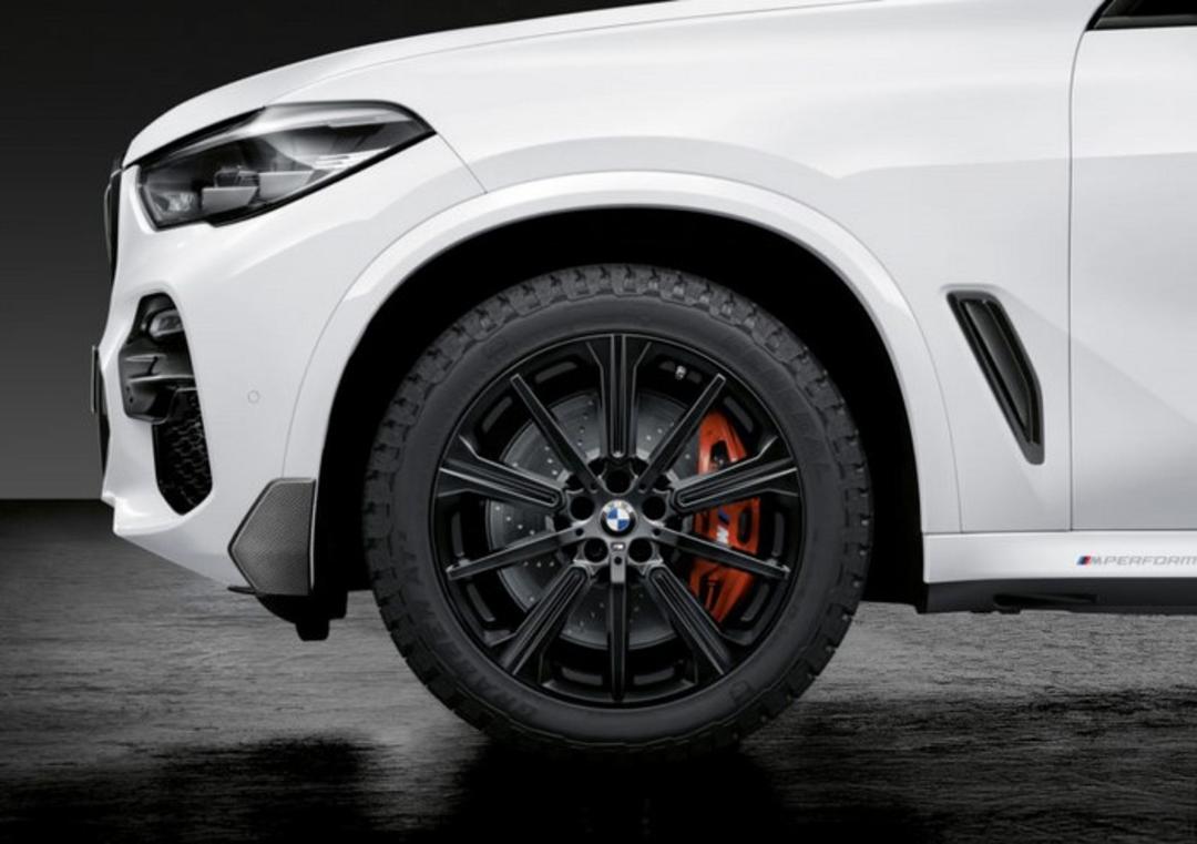 BMW X5 with M Performance Parts