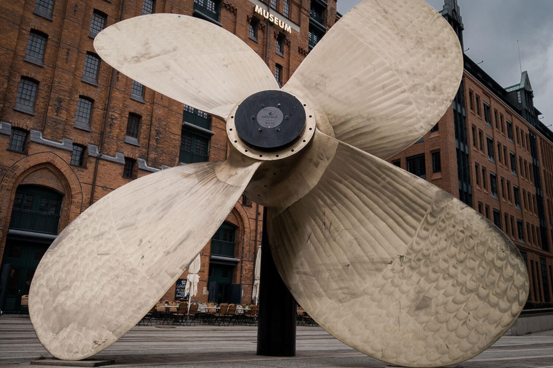 نمونه عکس ریزر فون 2