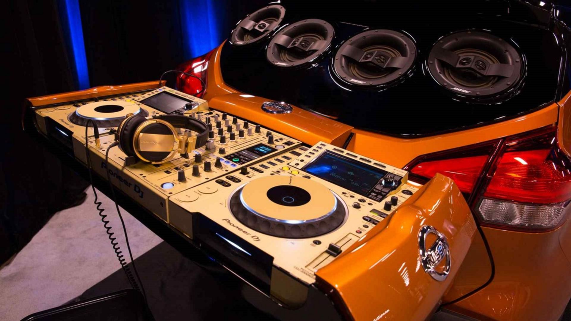 Nissan Kicks Sound Machine