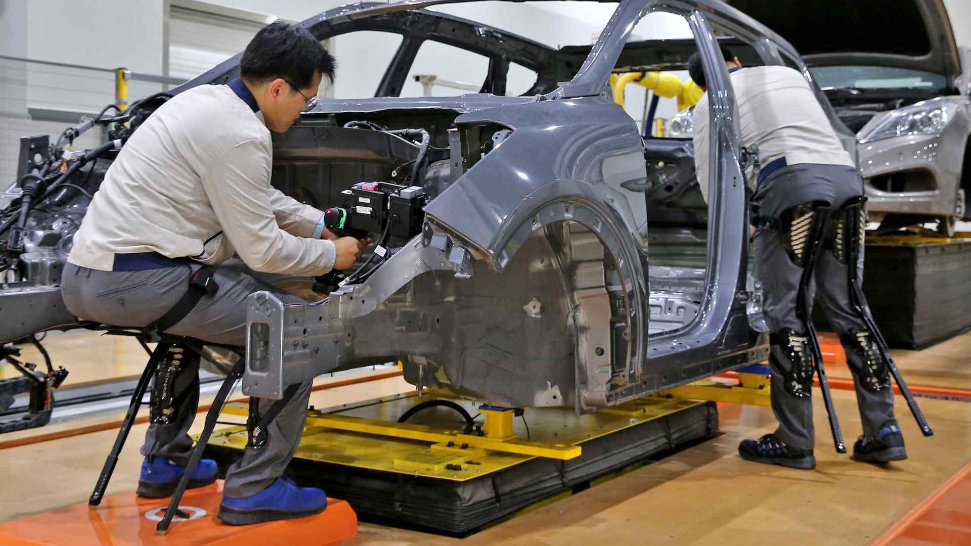 Hyundai Kia Wearable robot / ربات پوشیدنی هیوندای کیا موتورز
