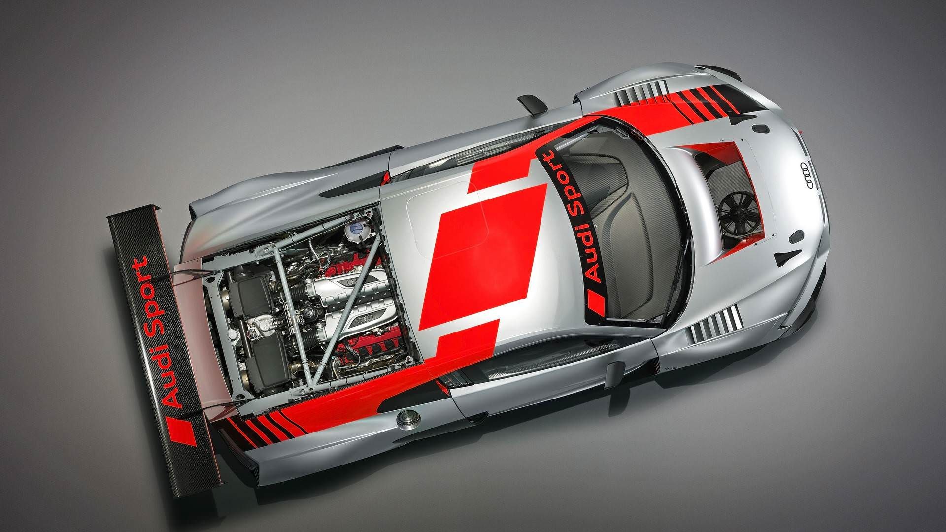 Audi R8 LMS GT3 / خودروی مسابقه‌ای آئودی R8 LMS GT3