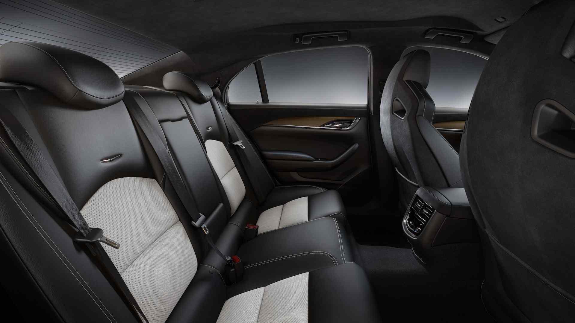 Cadillac CTS-V Pedestal Edition