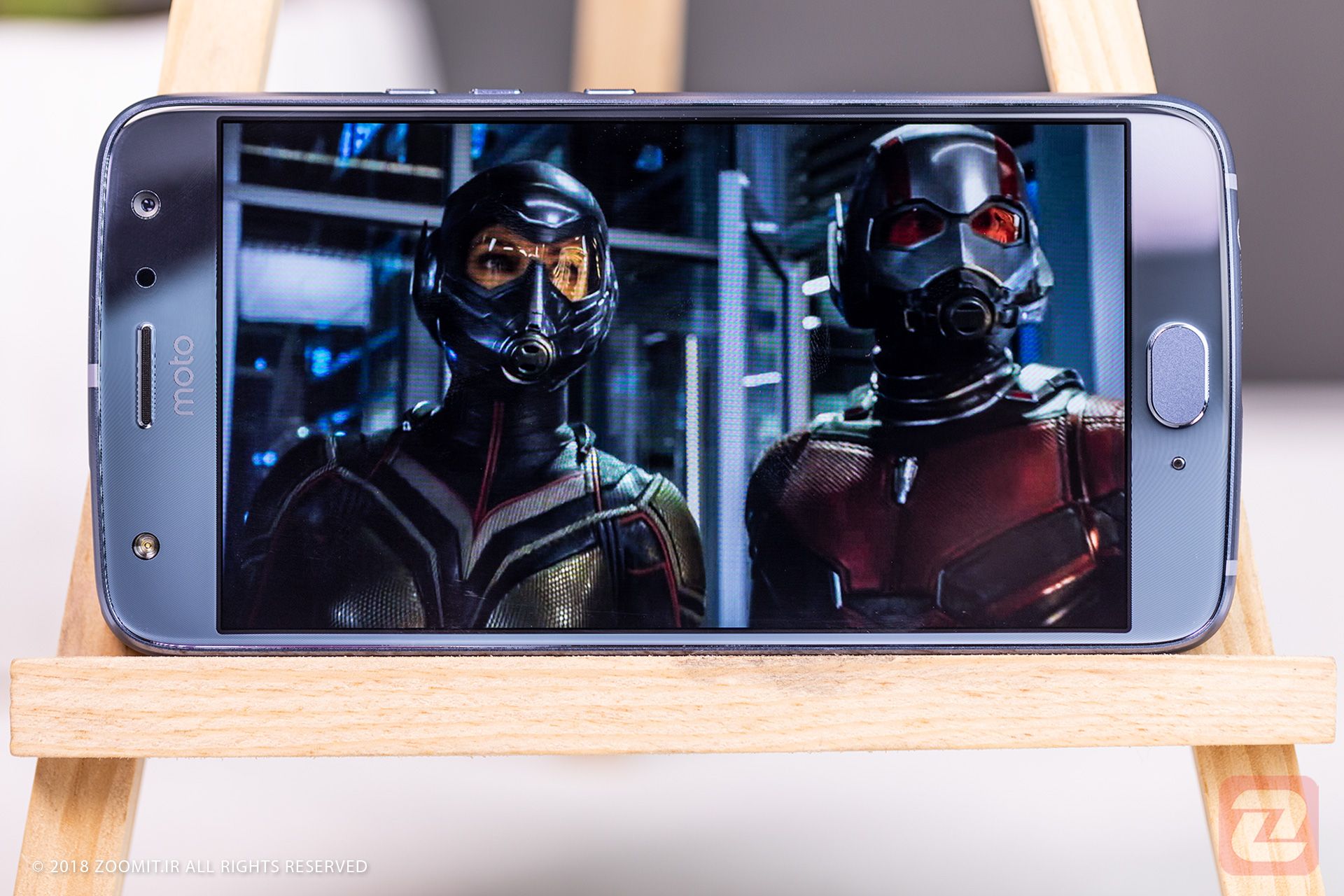 موتورولا موتو ایکس 4 / Motorola Moto X4