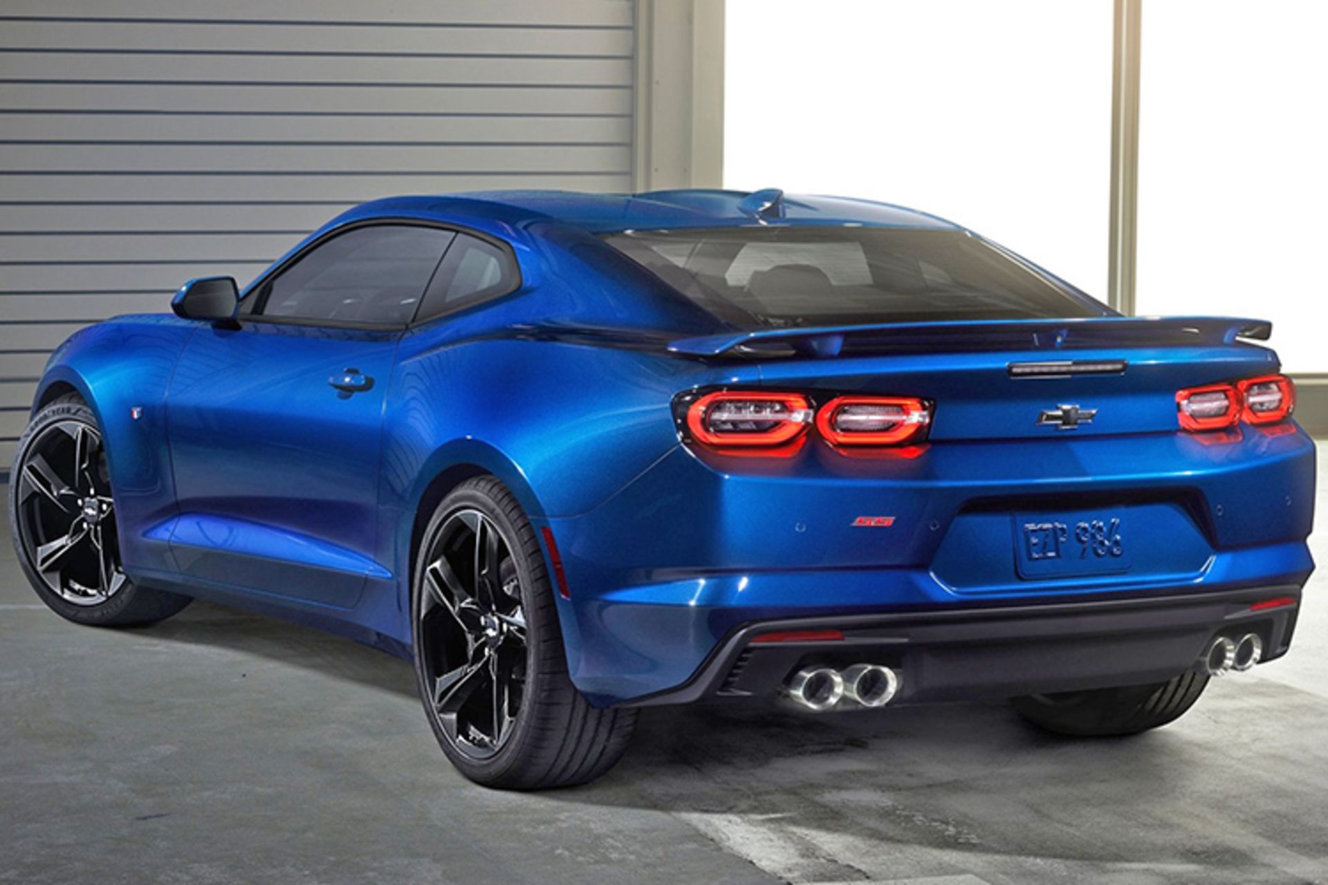 Chevrolet Camaro / شورولت کامارو