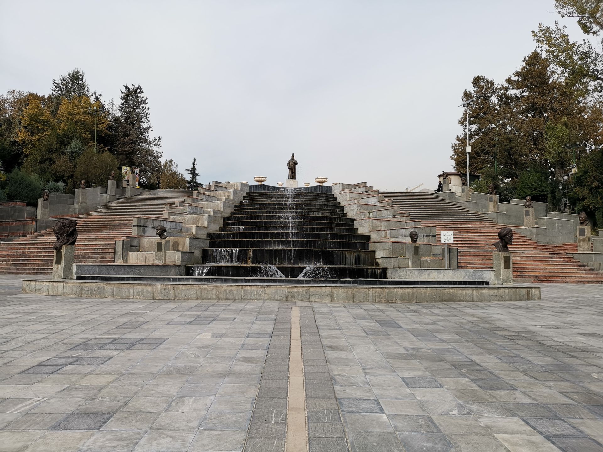 نمونه عکس دوربین میت 20 پرو