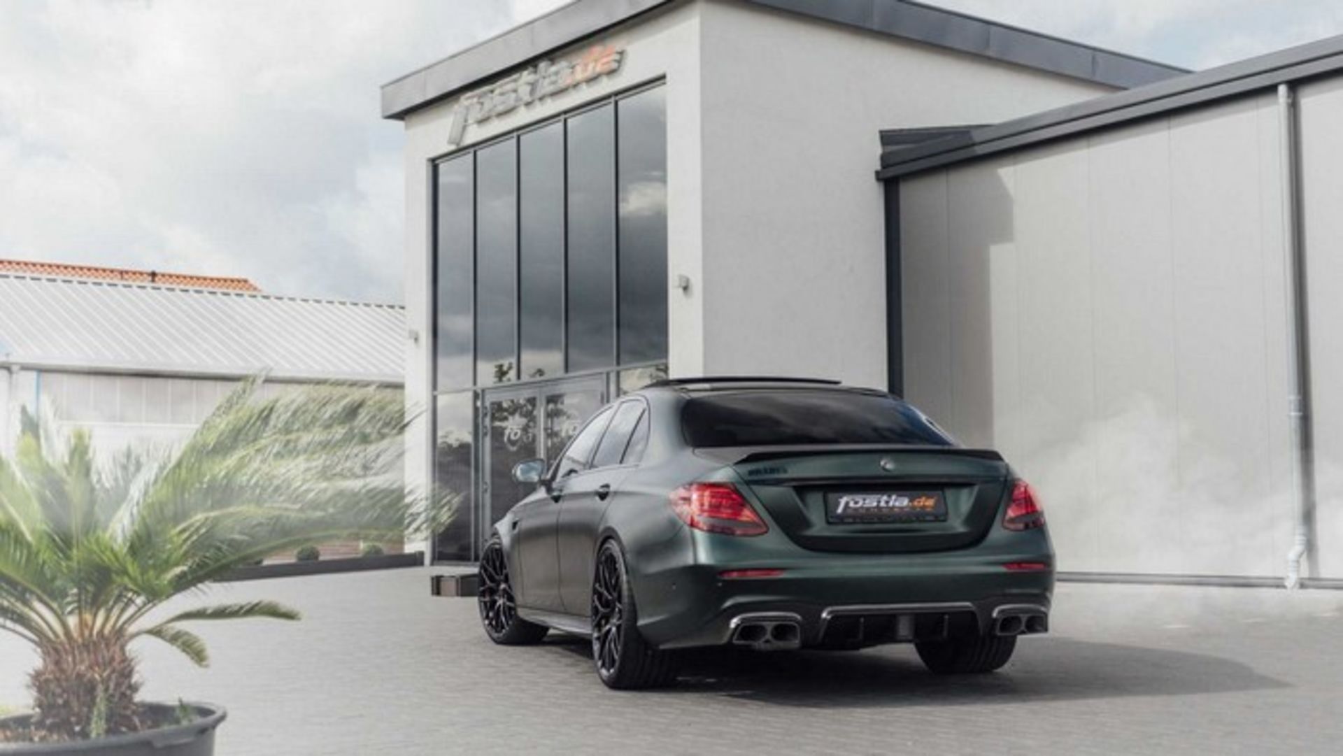 Mercedes-AMG E63 S Sedan by Brabus