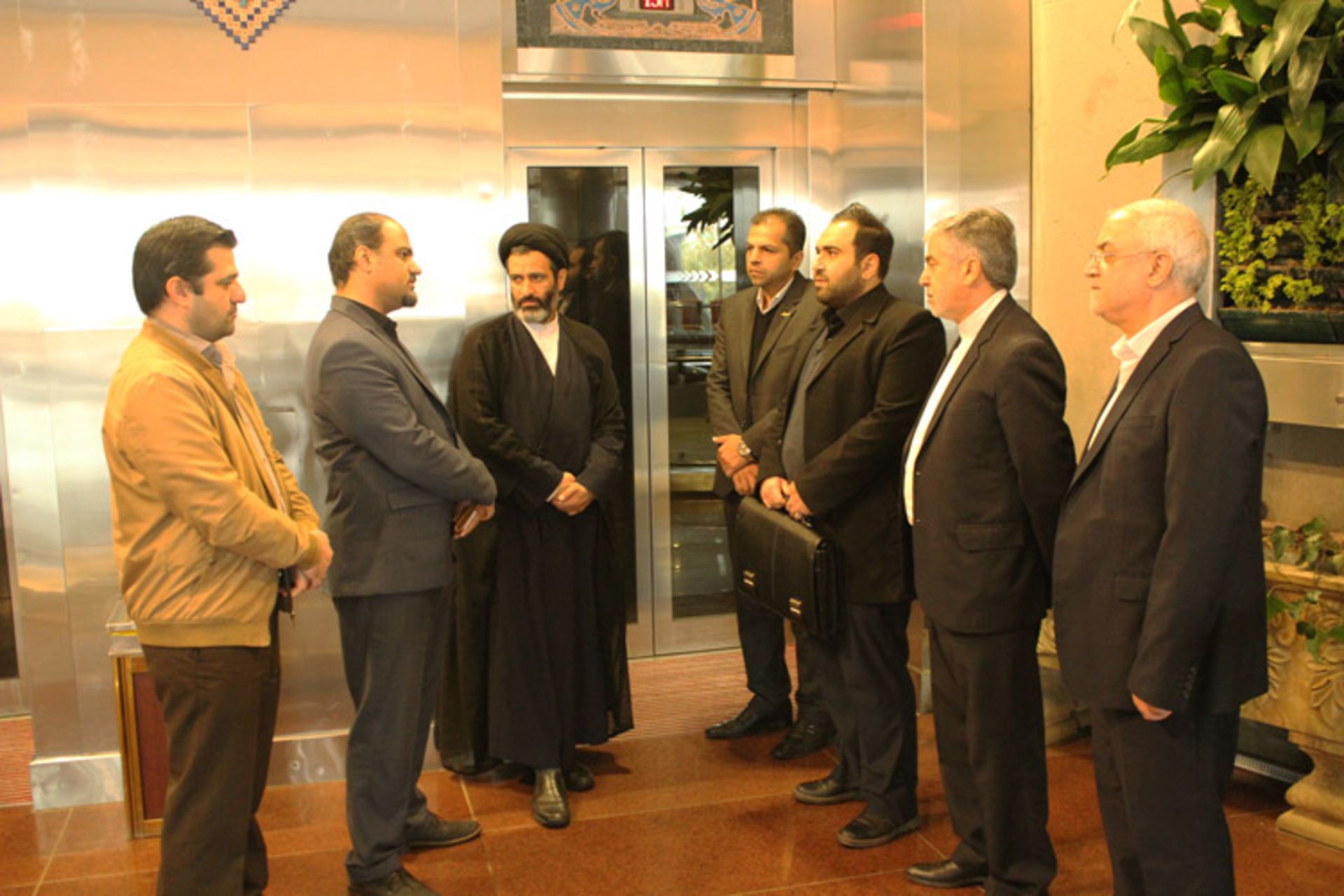 دیتاسنتر برج میلادی آسیاتک