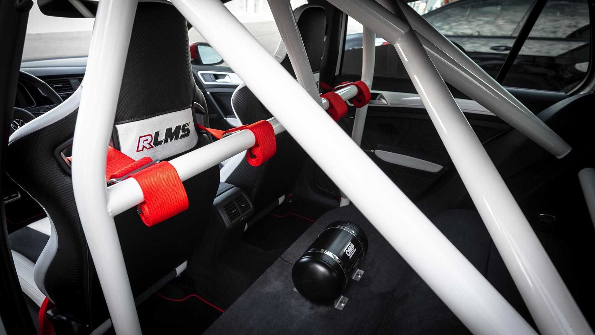 Volkswagen Golf R RLMS / هاچ‌بک فولکس‌واگن گلف R RLMS