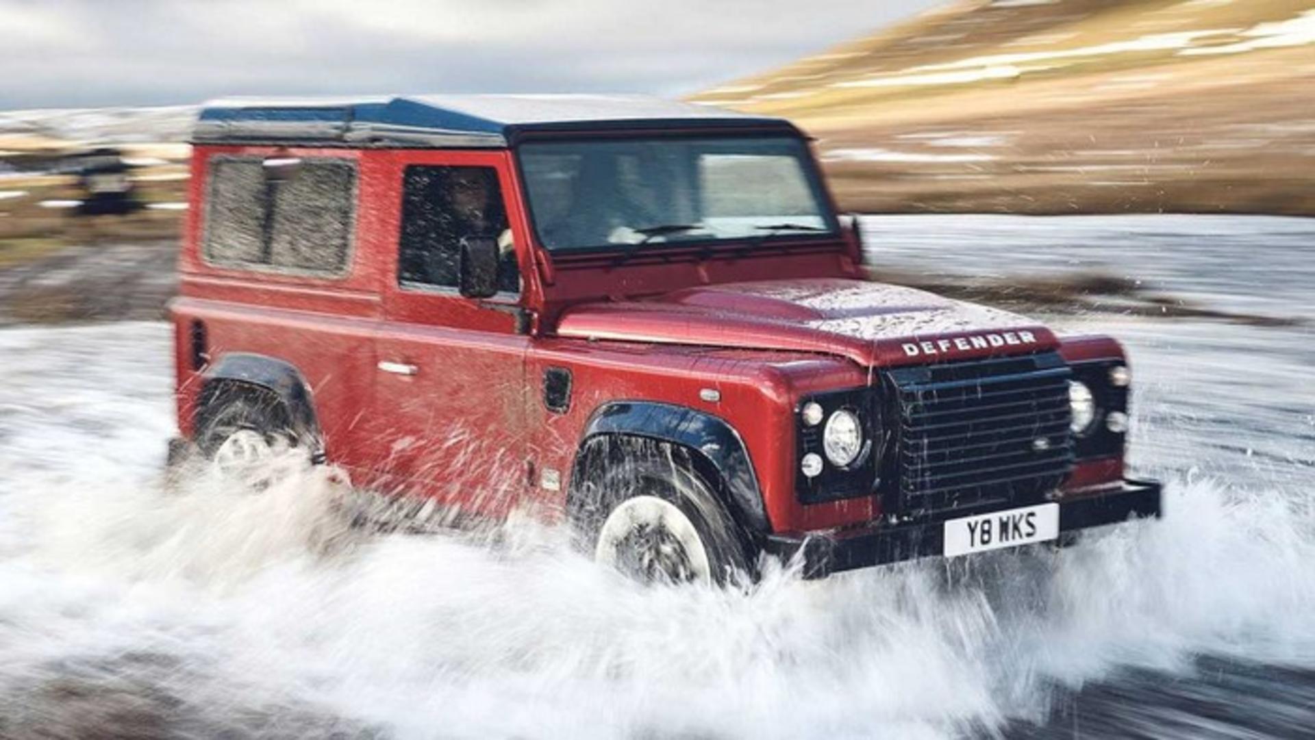 Land Rover Defender Works V8