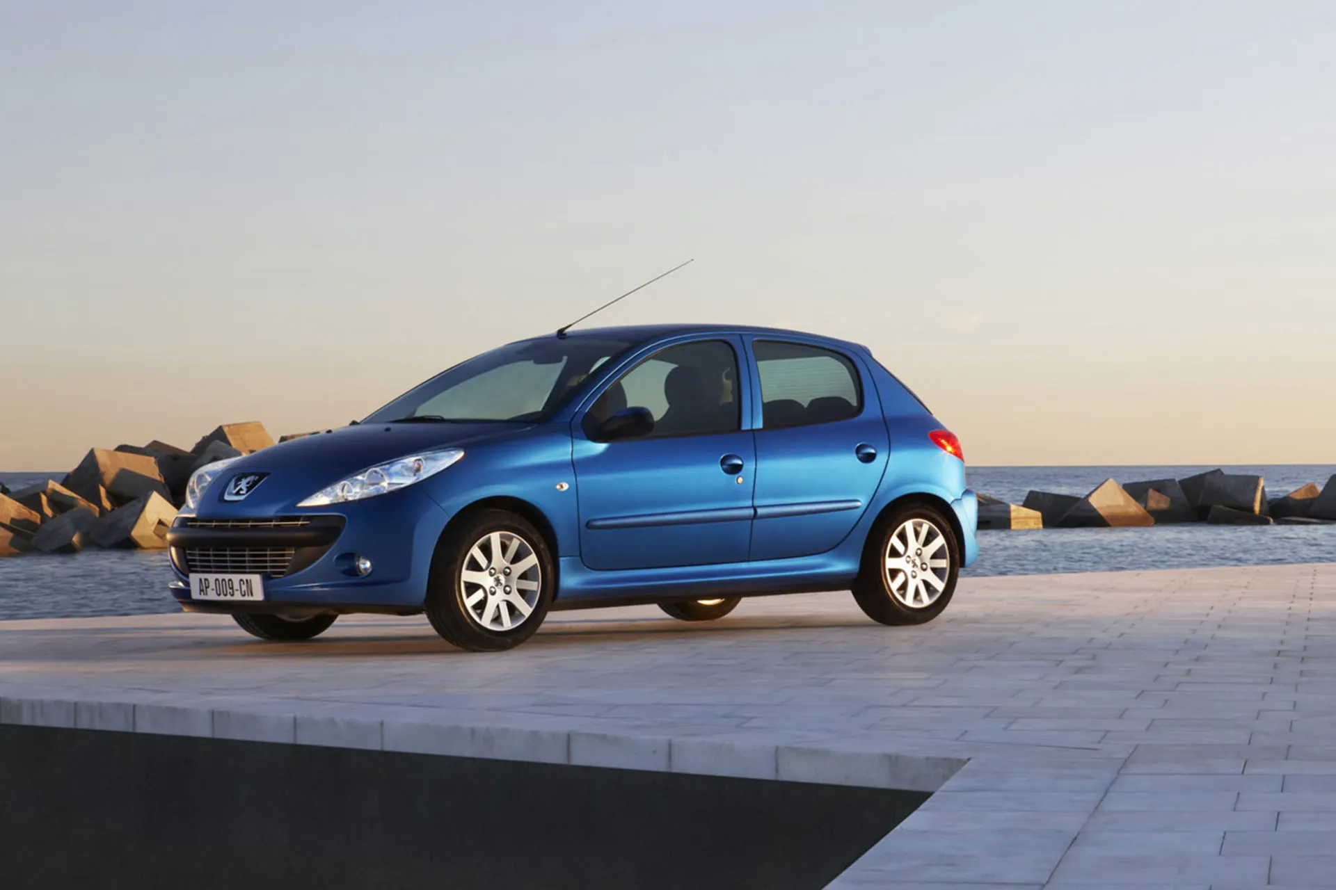 Peugeot 207 / پژو 207 / 206 پلاس