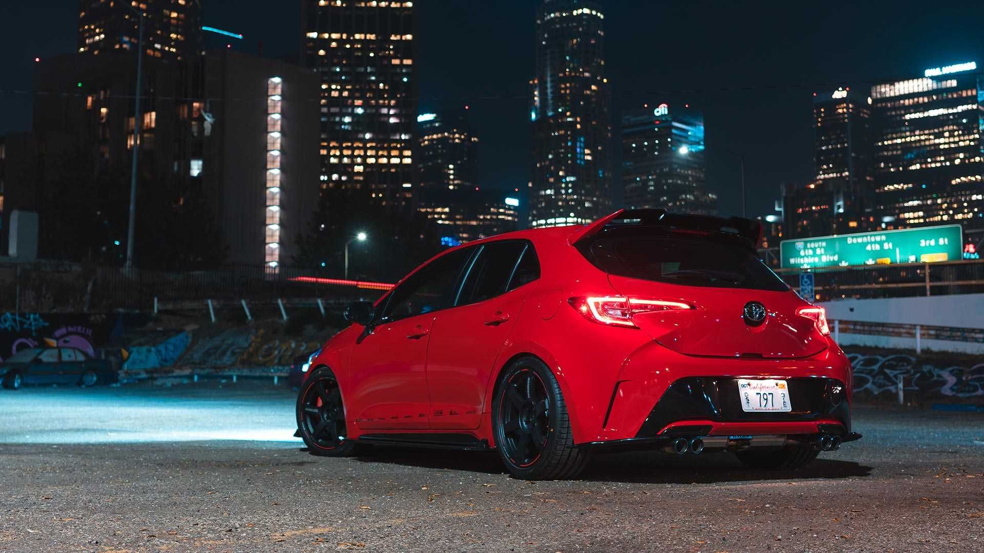 Toyota Corolla hatchback / هاچ‌بک تویوتا کرولا