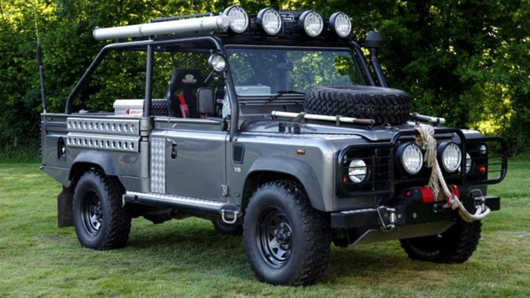 Land Rover Defender 110 Tomb Raider film car