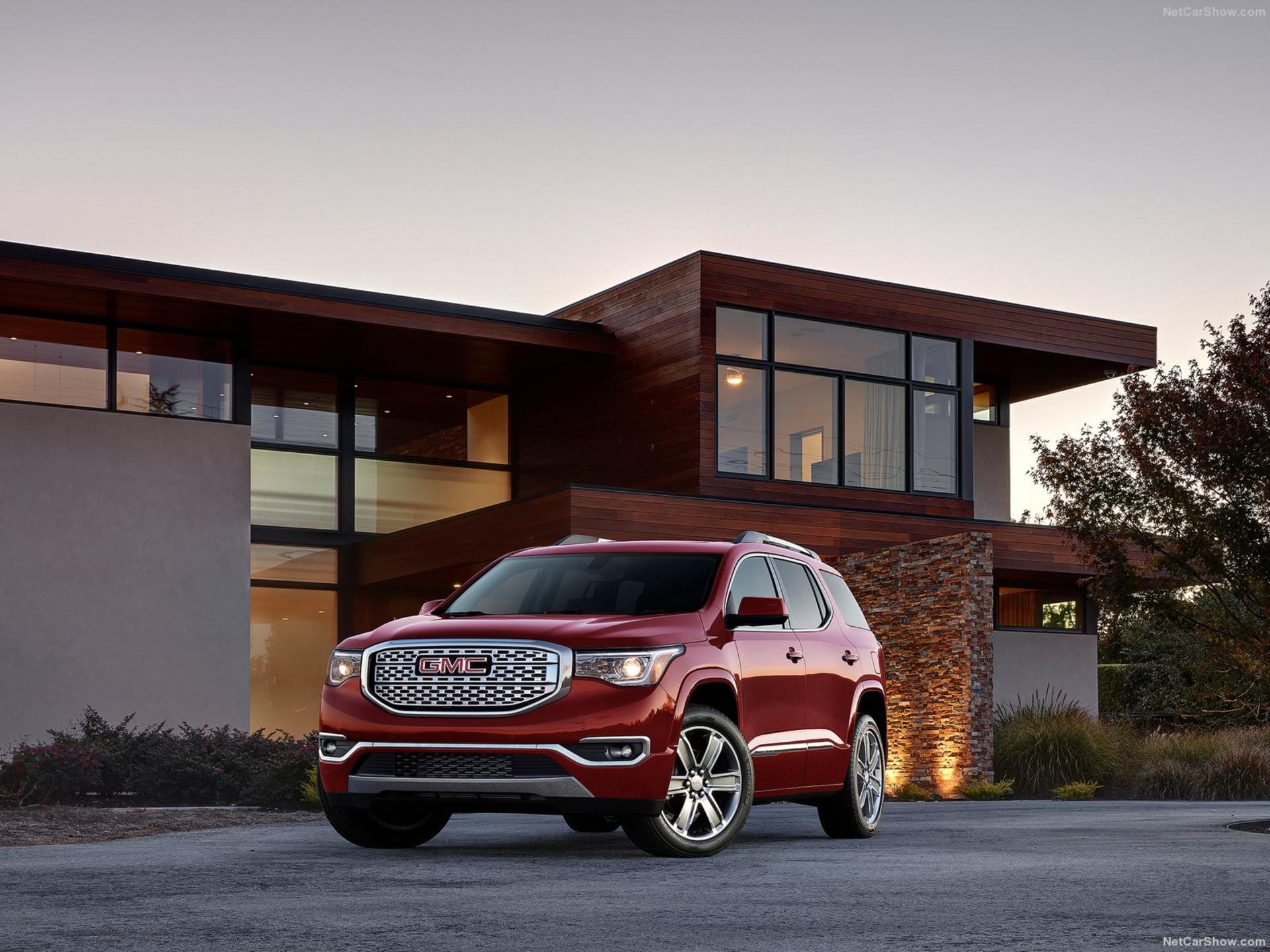 GMC Acadia