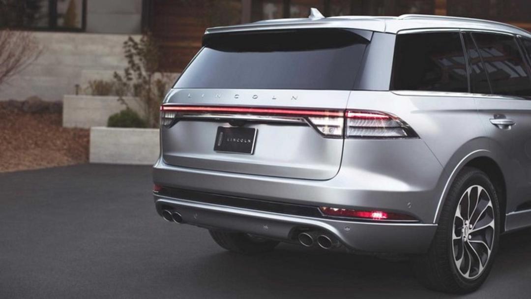 2020 Lincoln Aviator 