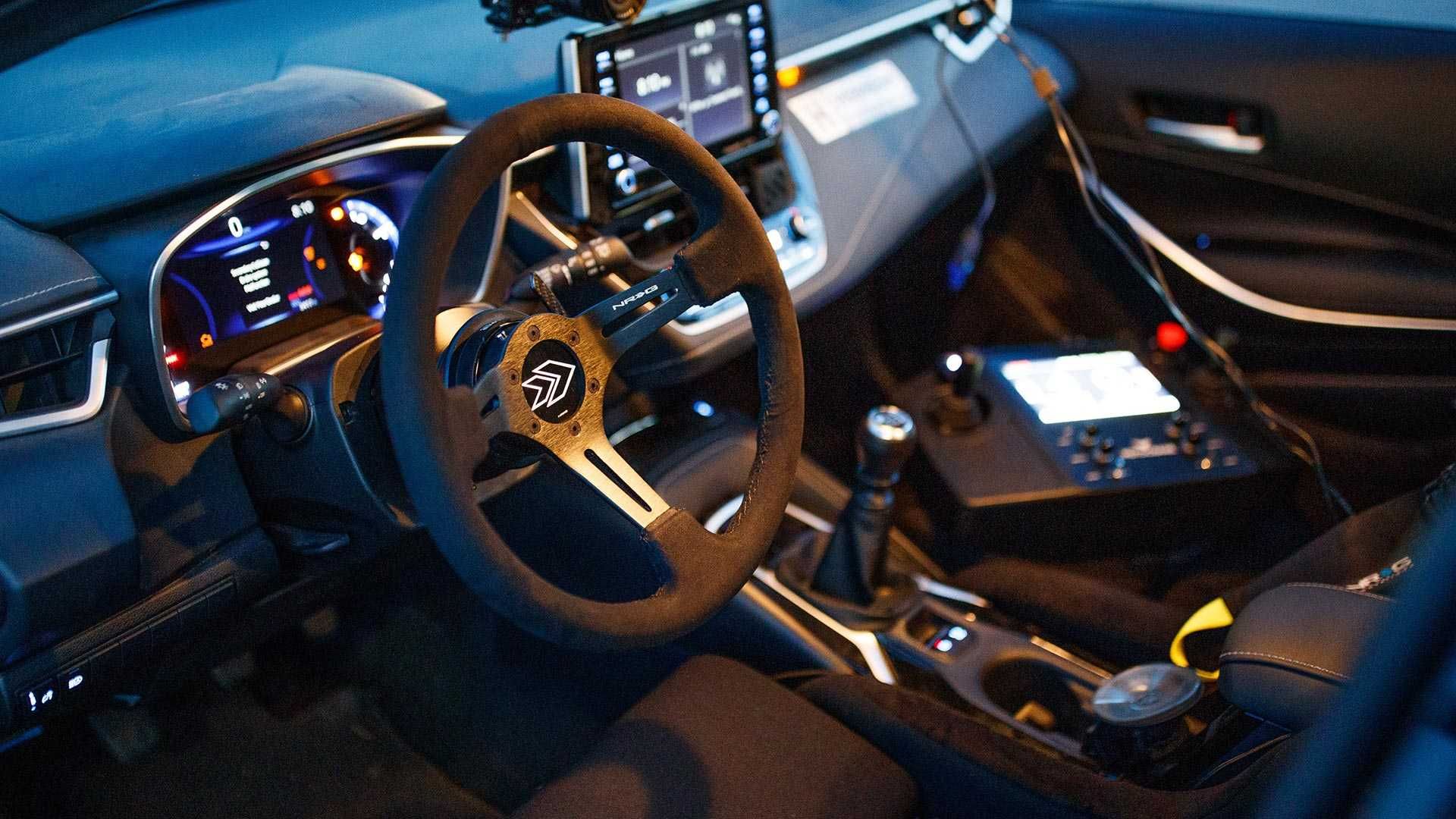 Toyota Corolla hatchback / هاچ‌بک تویوتا کرولا