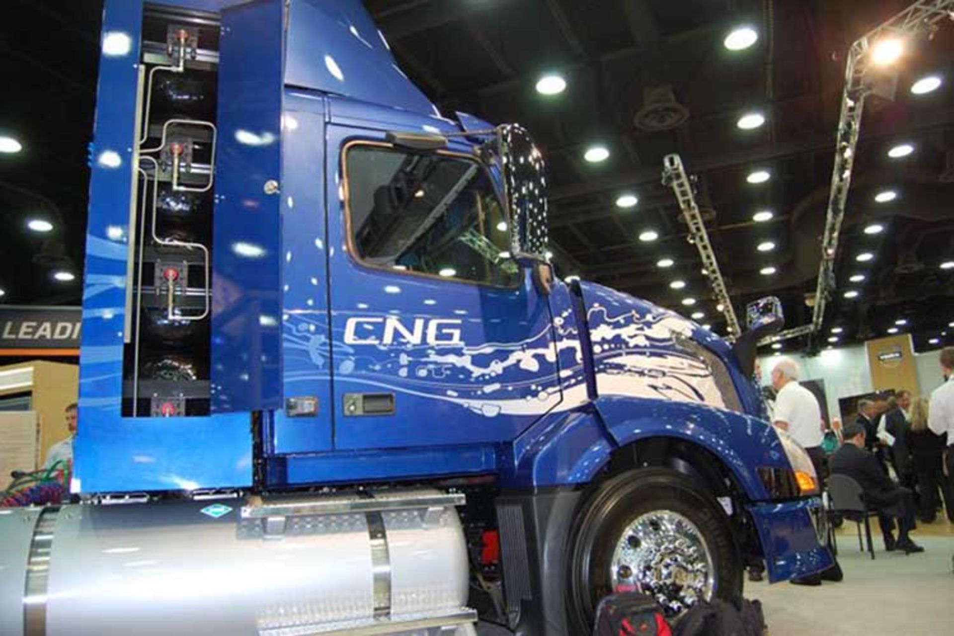 گازسوز خودروی سنگین کامیون CNG گاز 
