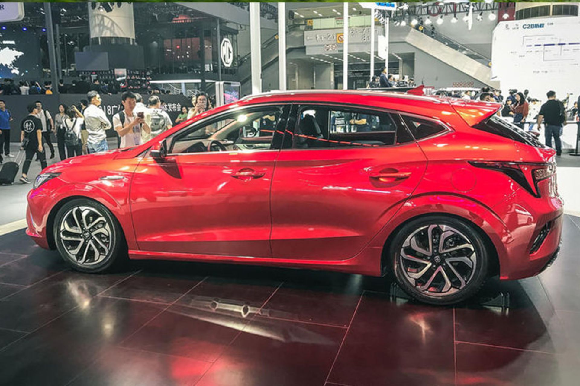 چانگان Eado GT 