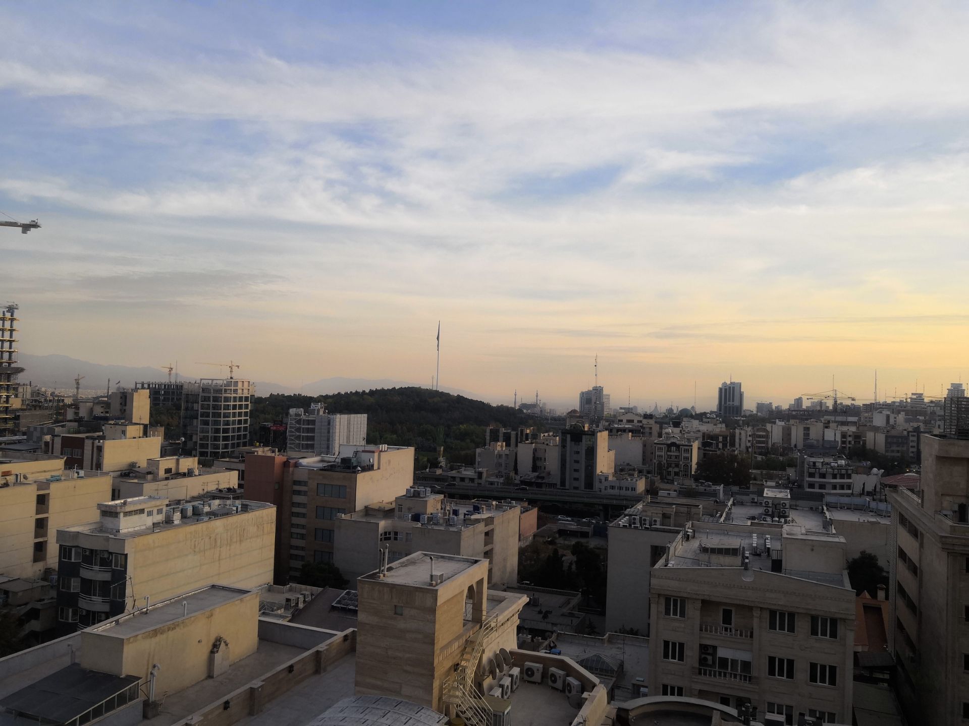 آنر ۱۰ - فعال بودن AI